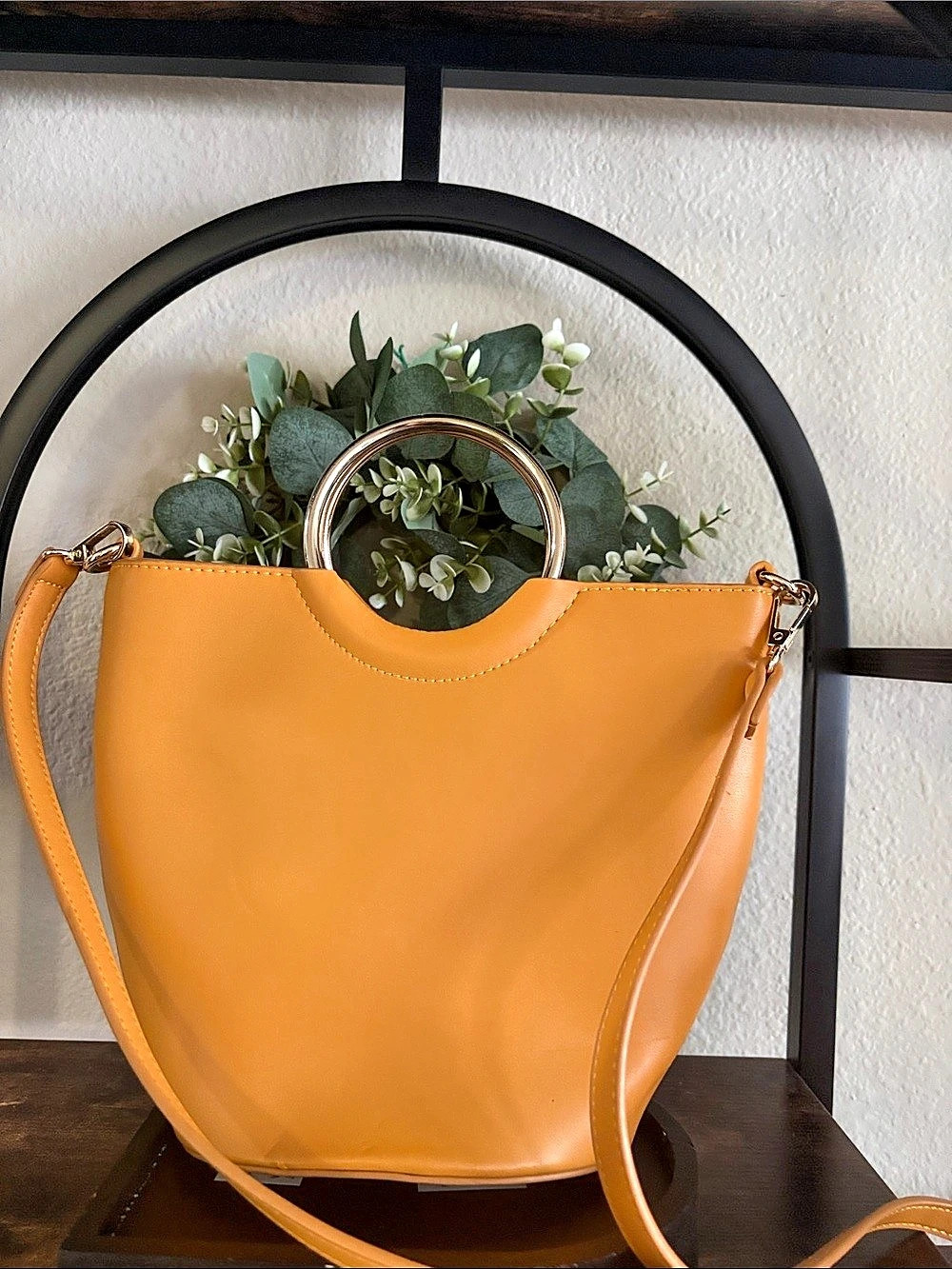 Mustard yellow Ring-Handle Shoulder Bag